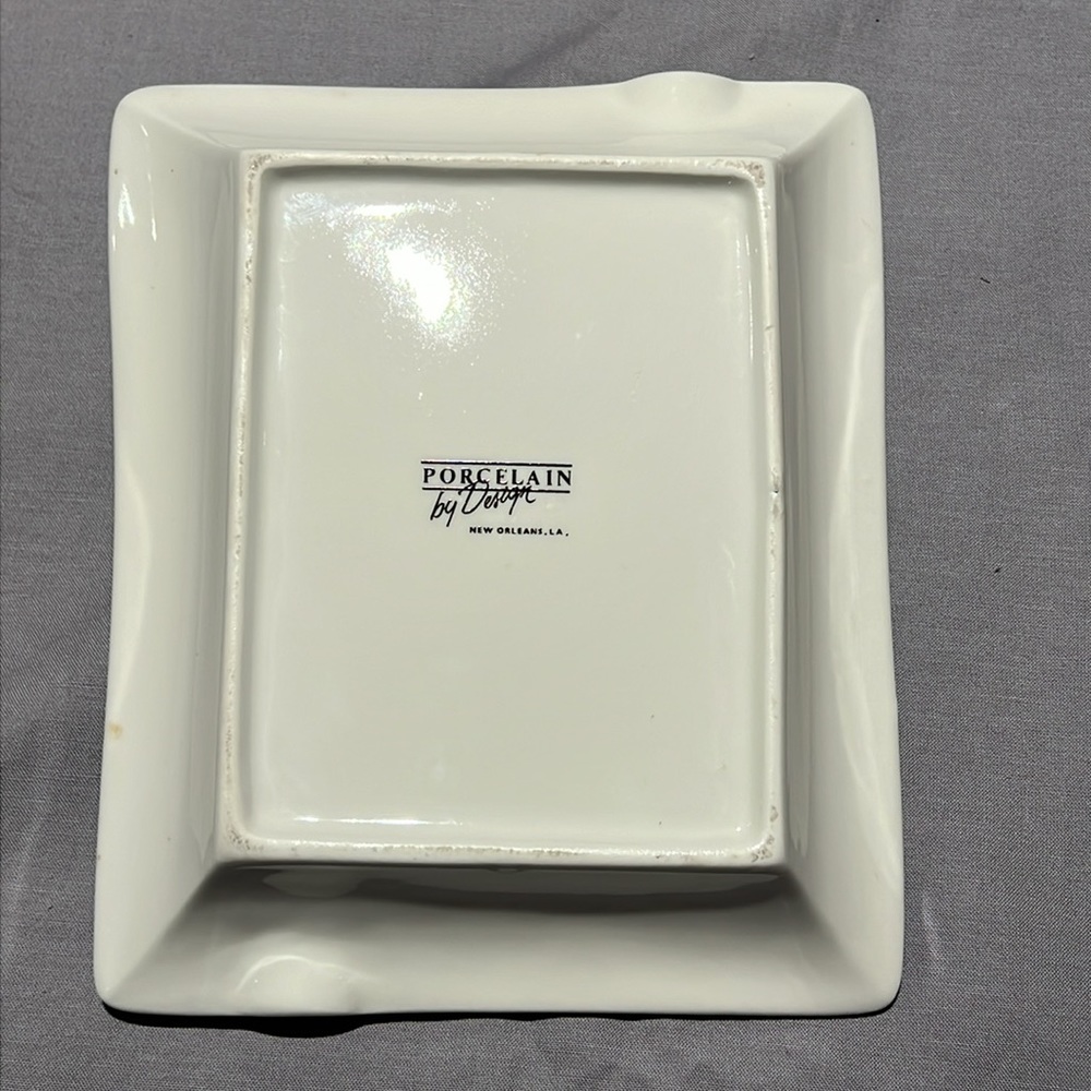 Avo Uvezian Cigar Ashtray Porcelain by Design New Orleans Black & Platinum - Picture 7 of 7
